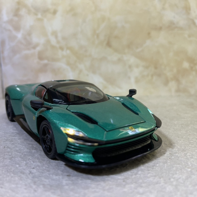 ​Mô hình xe Ferrari Daytona SP3 tỷ lệ 1:32