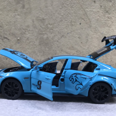 Mô hình xe JAGUAR XE SV project 8 tỷ lệ 1:32