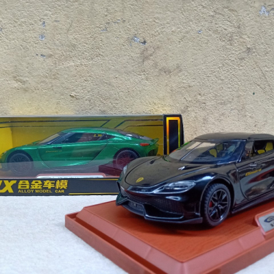 Mô hình xe Koenigsegg Gemera  tỷ lệ 1:24