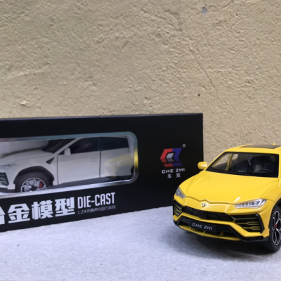 Mô hình xe Lamborghini URUS 2022  tỷ lệ 1:24