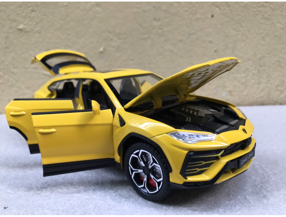Mô hình xe Lamborghini URUS 2022 tỷ lệ 1:24 Mô hình xe Lamborghini URUS 2022 tỷ lệ 1:24