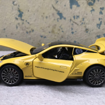 Mô hình xe LEXUS LC500 2024 tỷ lệ 1:32