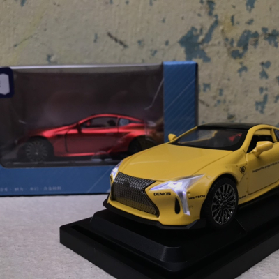 Mô hình xe LEXUS LC500 2024 tỷ lệ 1:32