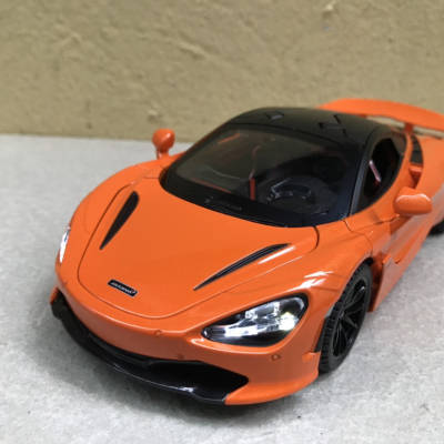 Mô hình xe Mclaren 720S tỷ lệ 1:24