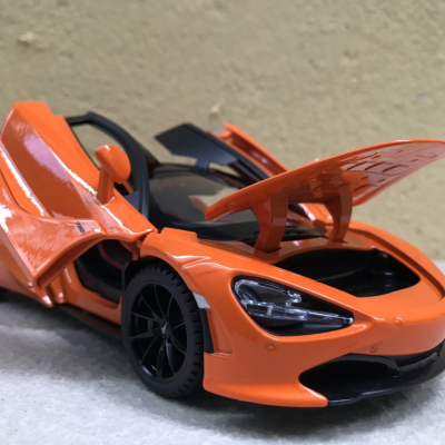 Mô hình xe Mclaren 720S tỷ lệ 1:24