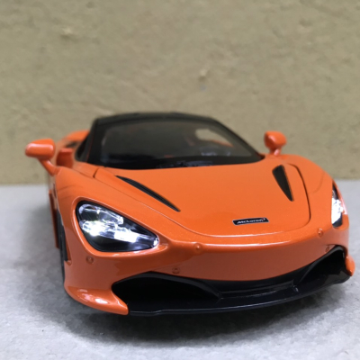 Mô hình xe Mclaren 720S tỷ lệ 1:24