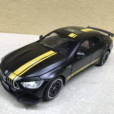 Mô hình xe Mercedes- AMG GT 63S  tỷ lệ 1:24