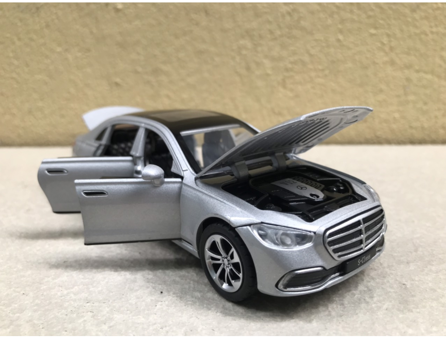 Mô hình xe Mercedes-Benz S400L 2024 tỷ lệ 1:32 Mô hình xe Mercedes-Benz S400L 2024 tỷ lệ 1:32