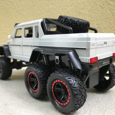 Mô hình xe MERCEDES G63 AMG 6x6  tỷ lệ 1:24