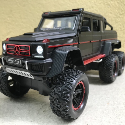 Mô hình xe MERCEDES G63 AMG 6x6  tỷ lệ 1:24