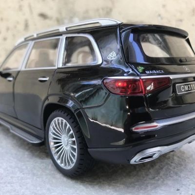 Mô hình xe Mercedes Maybach GLS600  tỷ lệ 1:24