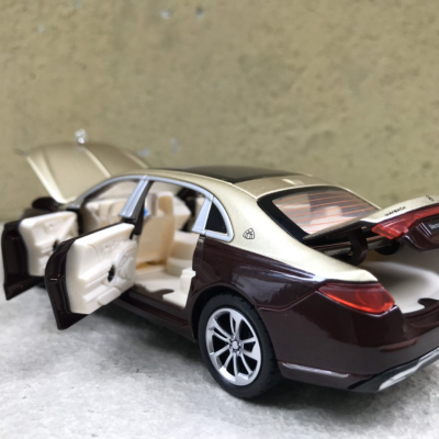 Mô hình xe Mercedes Maybach S680 tỷ lệ 1:32