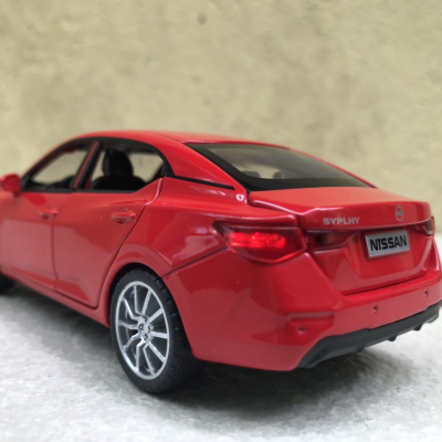 Mô hình xe NISSAN Sylphy 2021 tỷ lệ 1:32