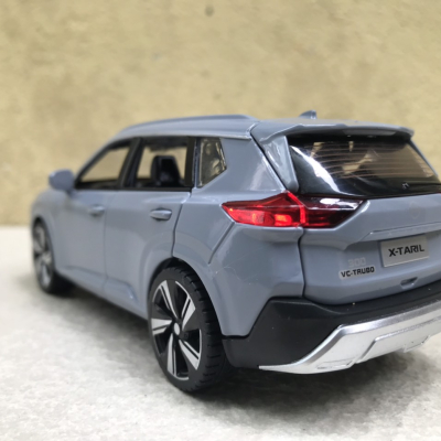 Mô hình xe NISSAN Xtrail 2023 tỷ lệ 1:32