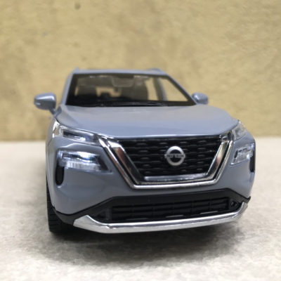 Mô hình xe NISSAN Xtrail 2023 tỷ lệ 1:32