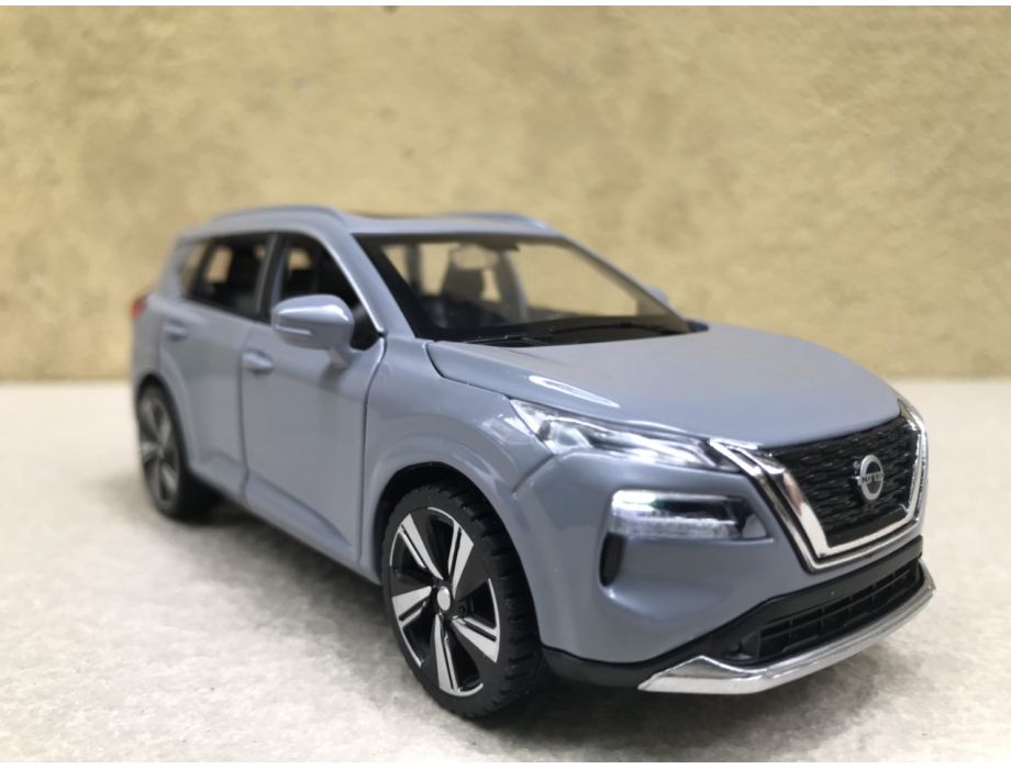 Mô hình xe NISSAN Xtrail 2023 tỷ lệ 1:32 Mô hình xe NISSAN Xtrail 2023 tỷ lệ 1:32