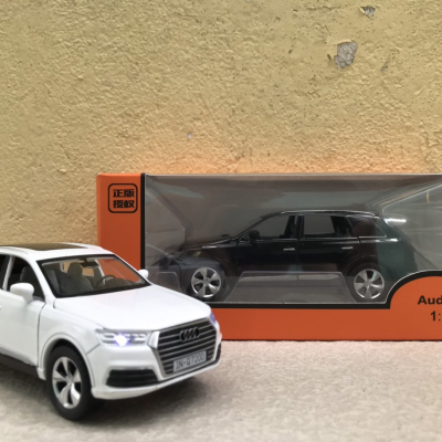 Mô hình xe Ô TÔ AUDI Q7 2019 tỷ lệ 1:32