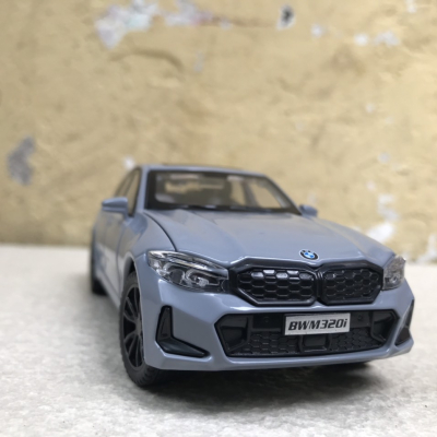 Mô hình xe ô tô BMW 320i 2024 tỷ lệ 1:32