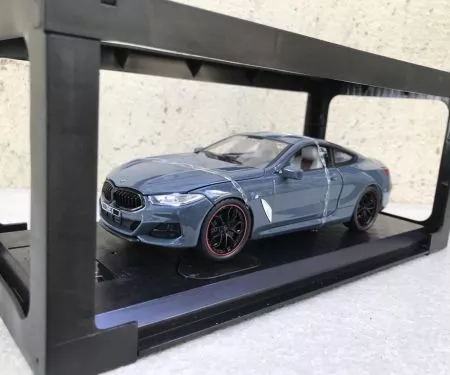 ​Mô hình xe ô tô BMW 840I Coupe 2020 tỷ lệ 1:24
