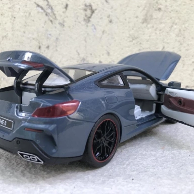 Mô hình xe ô tô BMW 840I Coupe 2020 tỷ lệ 1:24
