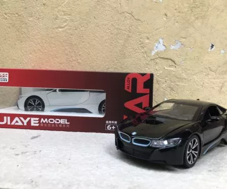 ​Mô hình xe ô tô BMW I8 tỷ lệ 1:24