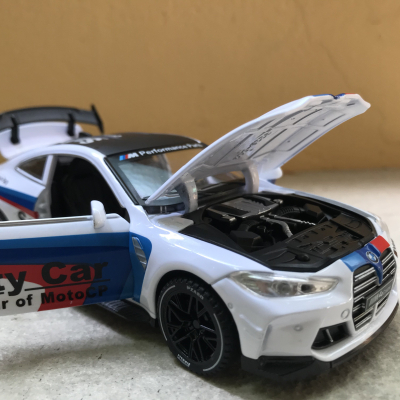 Mô hình xe ô tô BMW M4 Coupe 2021 tỷ lệ 1:32