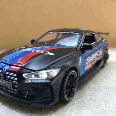 Mô hình xe ô tô BMW M4 Coupe 2021 tỷ lệ 1:32