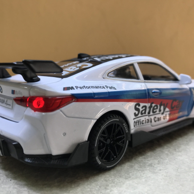 Mô hình xe ô tô BMW M4 Coupe 2021 tỷ lệ 1:32