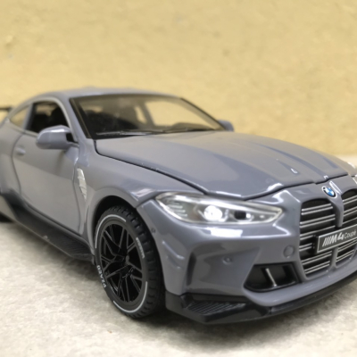 Mô hình xe ô tô BMW M4 Coupe 2022 tỷ lệ 1:32