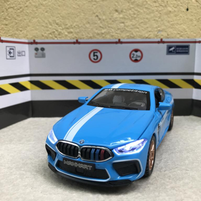 Mô hình xe ô tô BMW M8 tỷ lệ 1:32