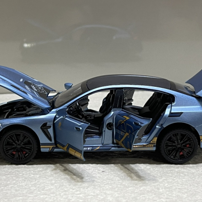 Mô hình xe ô tô BMW M8 tỷ lệ 1:32