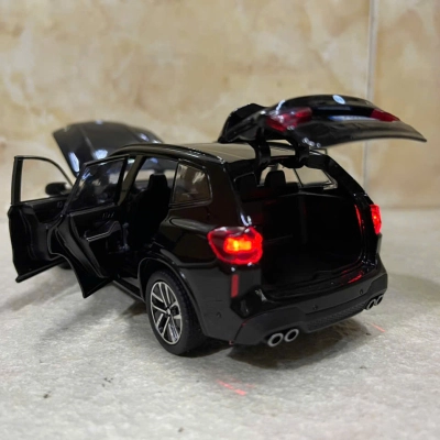 Mô hình xe ô tô BMW X3 tỷ lệ 1:32