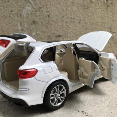 Mô hình xe ô tô BMW X5 2020 tỷ lệ 1:32