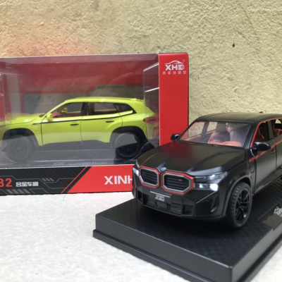 Mô hình xe ô tô BMW XM 2024  tỷ lệ 1:32