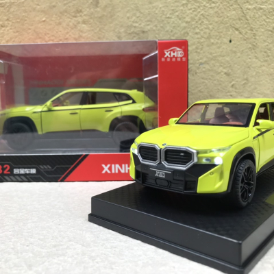 Mô hình xe ô tô BMW XM 2024  tỷ lệ 1:32