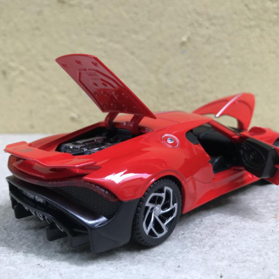 Mô hình xe ô tô Bugatti La Voiture Noire tỷ lệ 1:32