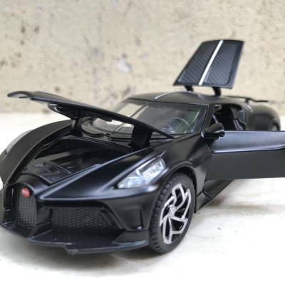 Mô hình xe Ô TÔ Bugatti La Voiture Noire tỷ lệ 1:32