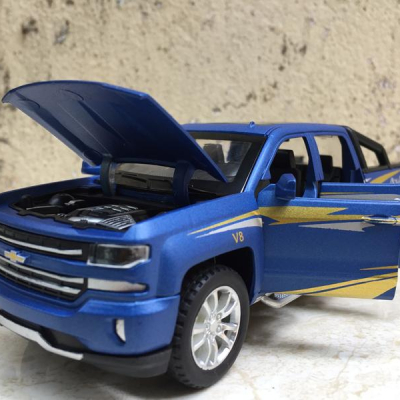 Mô hình xe Ô TÔ Chevrolet SILVERADO 1500 2020  tỷ lệ 1:32