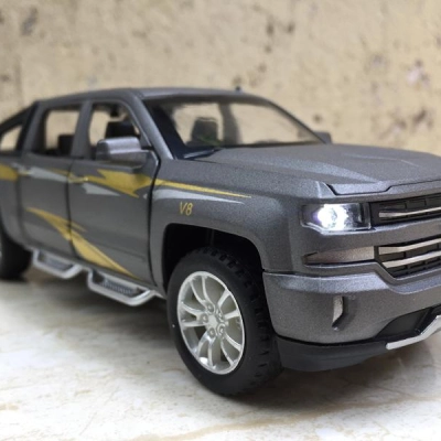 Mô hình xe Ô TÔ Chevrolet SILVERADO 1500 2020  tỷ lệ 1:32