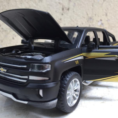 Mô hình xe Ô TÔ Chevrolet SILVERADO 1500 2020  tỷ lệ 1:32