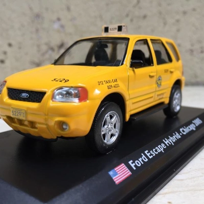 Mô hình Xe ô tô FORD Escape Hybrid 2005 tỷ lệ 1:43