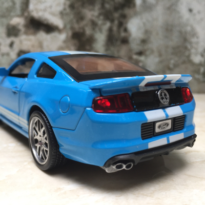 Mô hình xe ô tô Ford Mustang tỷ lệ 1:32