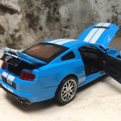 Mô hình xe ô tô Ford Mustang tỷ lệ 1:32