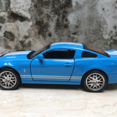 Mô hình xe ô tô Ford Mustang tỷ lệ 1:32