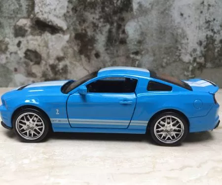 Mô hình xe ô tô Ford Mustang tỷ lệ 1:32