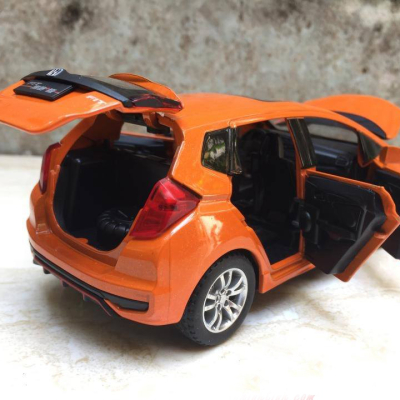 Mô hình xe Ô TÔ Honda FiT 2019 tỷ lệ 1:32