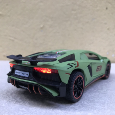 Mô hình xe ô tô Lamborghini Aventador lp780 tỷ lệ 1:32