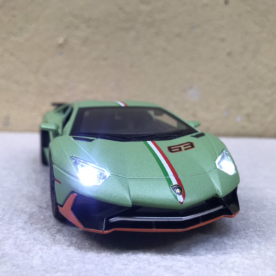 Mô hình xe ô tô Lamborghini Aventador lp780 tỷ lệ 1:32