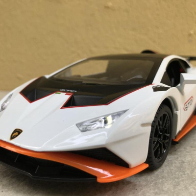 Mô hình xe ô tô Lamborghini HURACAN STO tỷ lệ 1:24