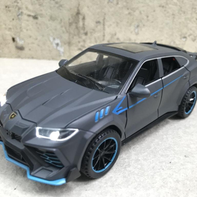 Mô hình xe ô tô Lamborghini URUS 2021 tỷ lệ 1:32